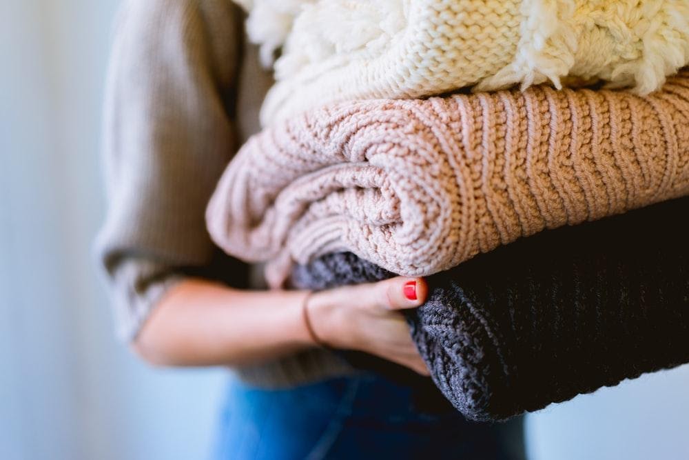 How to keep your aging loved one warm and safe during the cold months of winter